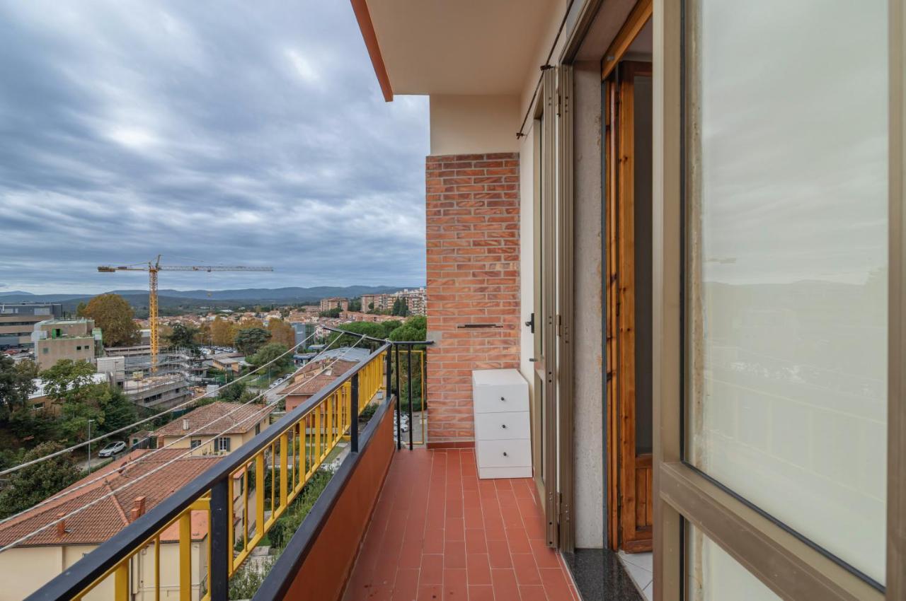 Appartamento Comfy Flat Steps Away From Siena Station! Esterno foto